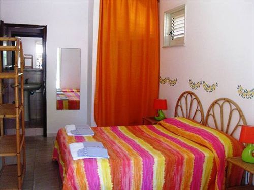 Villaggio Simenzaru Mongiove Экстерьер фото